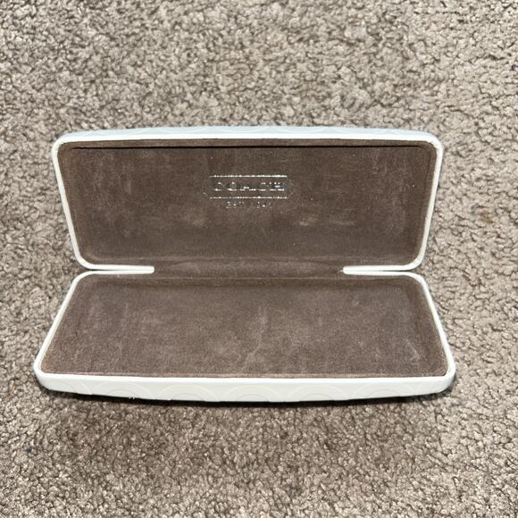 Coach Eye Glass Case ONLY Hard Hinged White Clam Shell With Logo - Picture 2 of 8